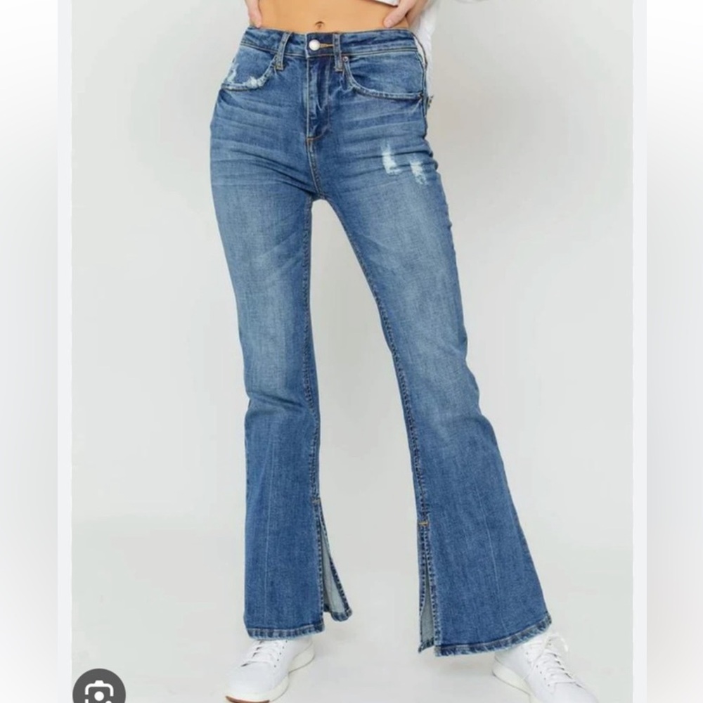Oliver Logan • The Russel Flare Jean Womens 33 Split Hem Distressed Light Wash